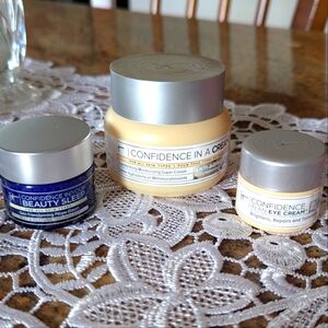 IT Cosmetics Confidence in a Cream Set
